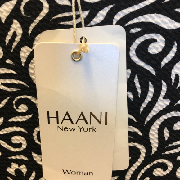 Haani Patterned V-neck Dress - Picture 4 of 6